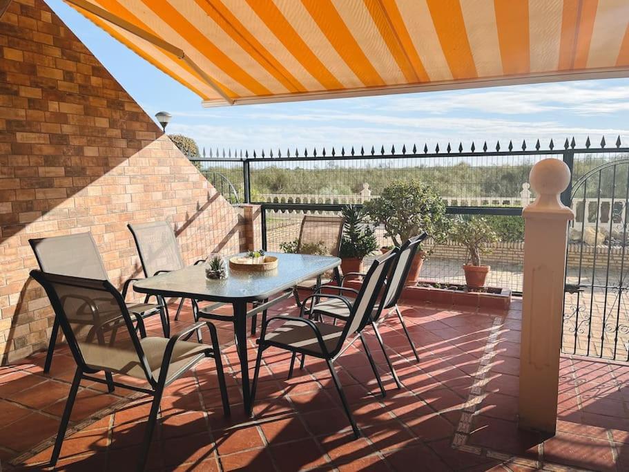Tolles Ferienhaus Mit Sonnenterrasse Direkt Am Meer Isla Cristina Εξωτερικό φωτογραφία