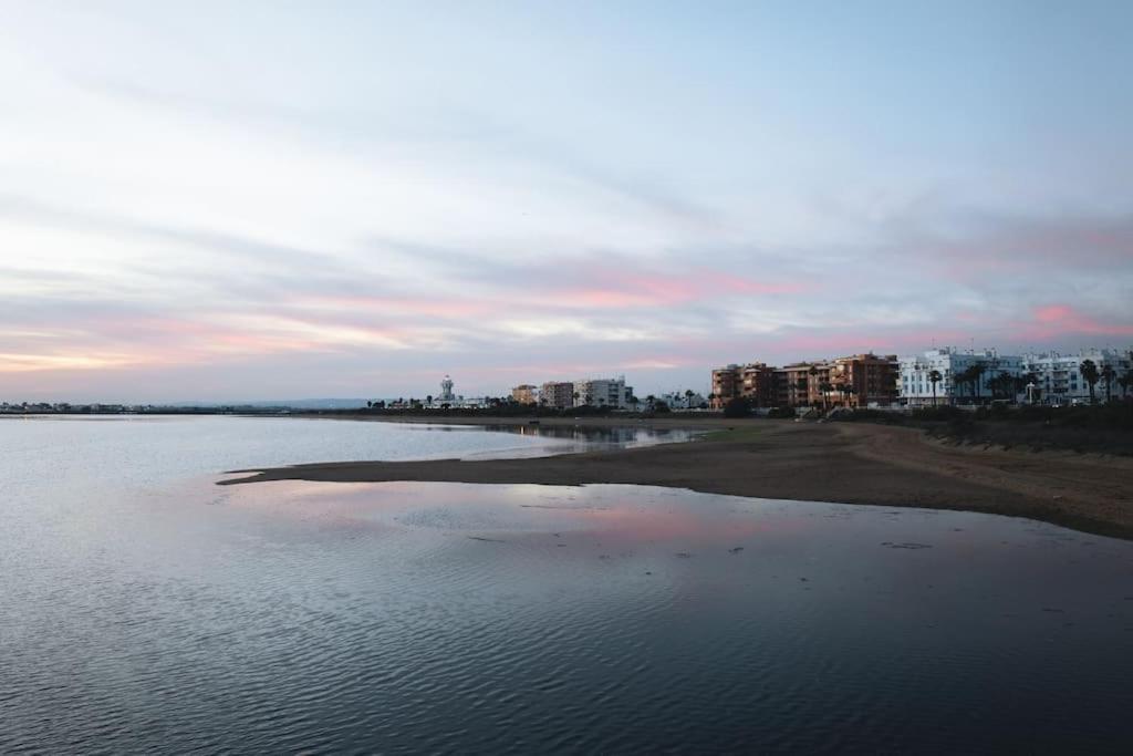 Tolles Ferienhaus Mit Sonnenterrasse Direkt Am Meer Isla Cristina Εξωτερικό φωτογραφία